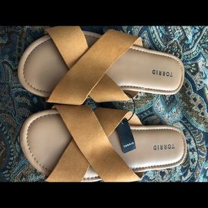 NWT Torrid Sandals slides 9.5 wide